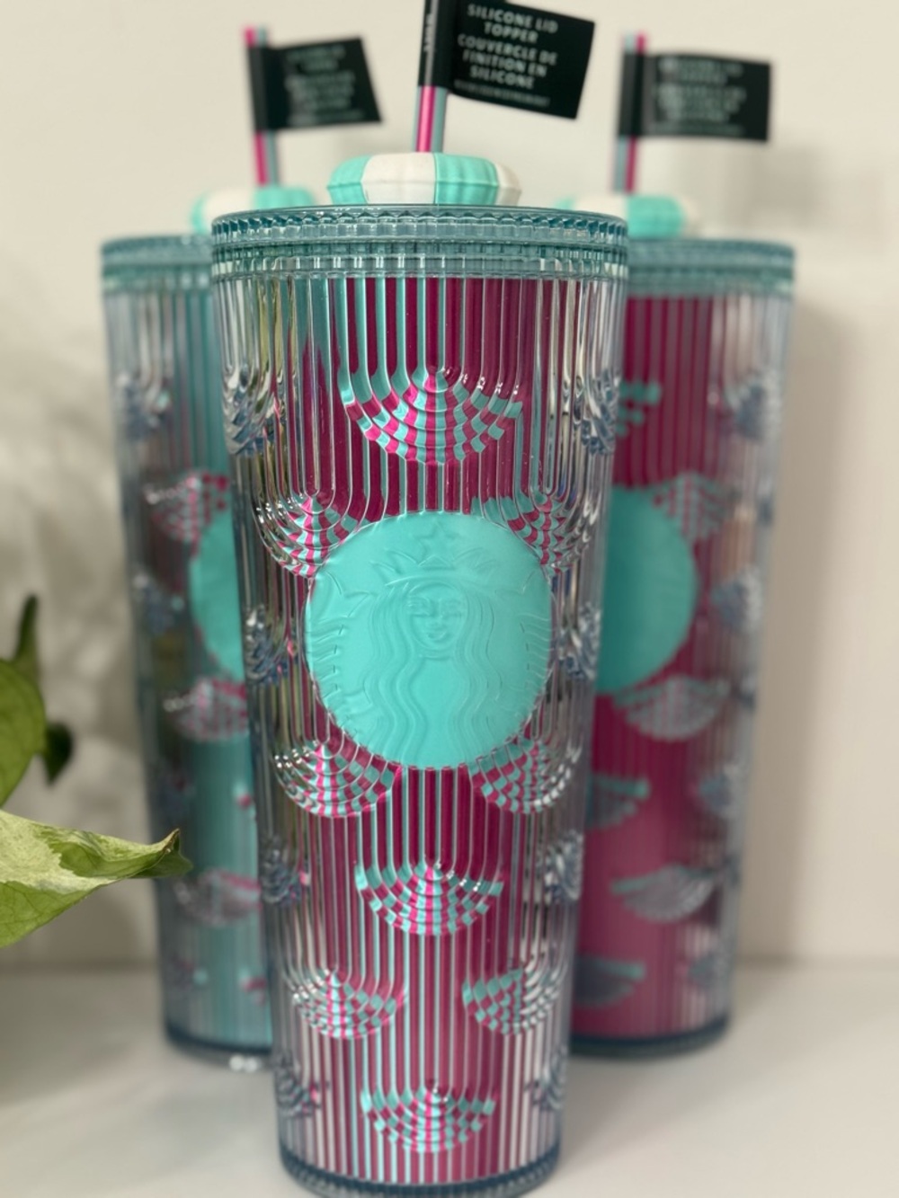 NWT Starbucks 24 oz Turquoise & Magenta Beach Pool Floaty Tumbler - Shells